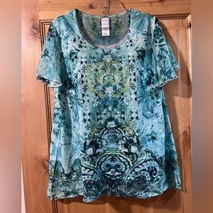 Women’s Top Time and Tru size lrg